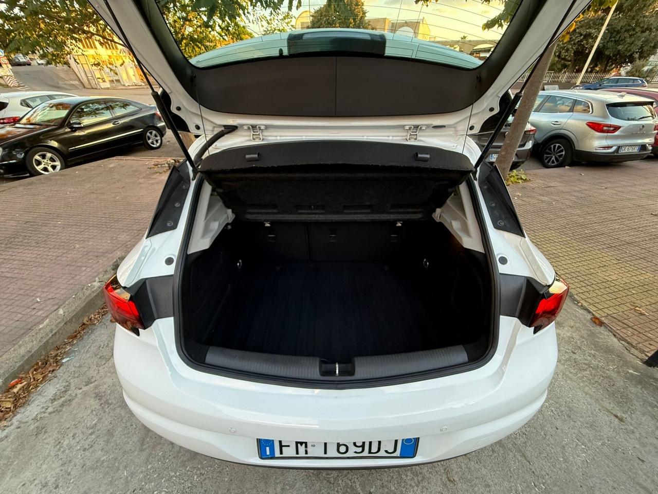 Opel Astra 1.6 CDTi 110CV