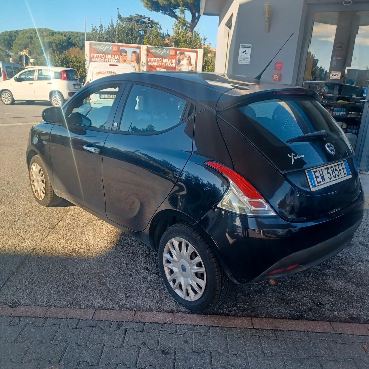 INDISTRUTTIBILE LANCIA Y 1.2 GPL NEOPATENTATI