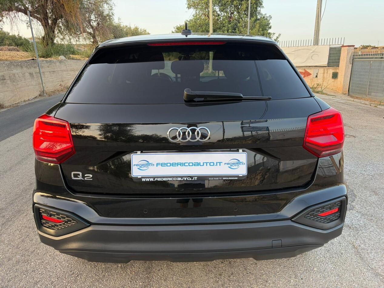 Audi Q2 35 2.0 tdi Business s-tronic