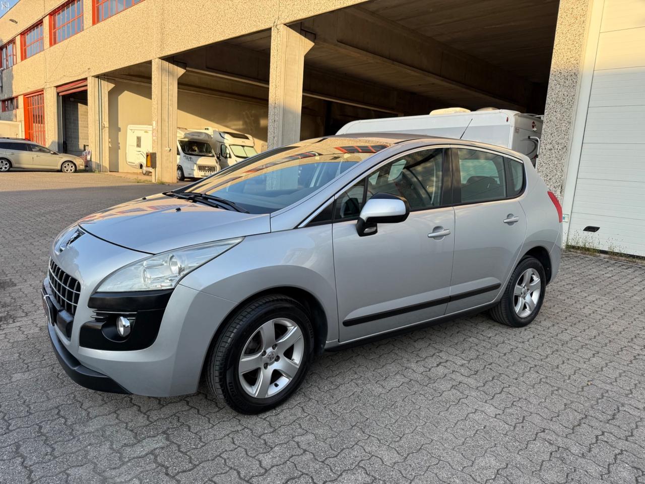 Peugeot 3008 1.6 HDi 112CV Allure