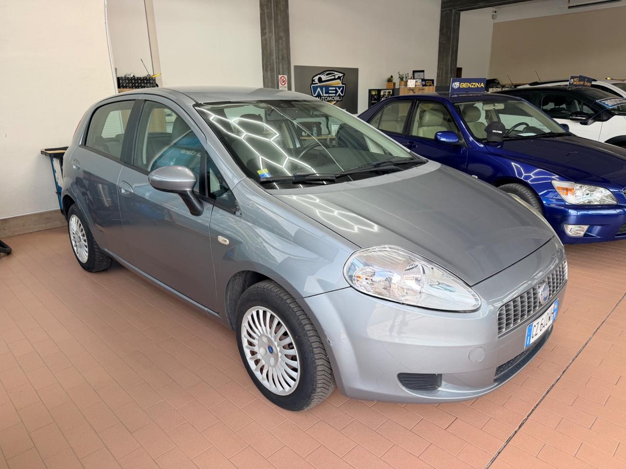Fiat G.Punto 1.4benz 77cv Neopatentati