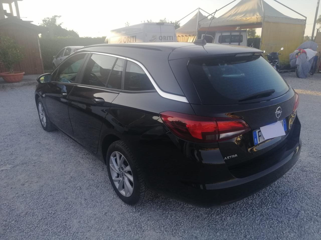 Opel Astra 1.6 CDTi 136CV Start&Stop Sports Tourer Business aziendale