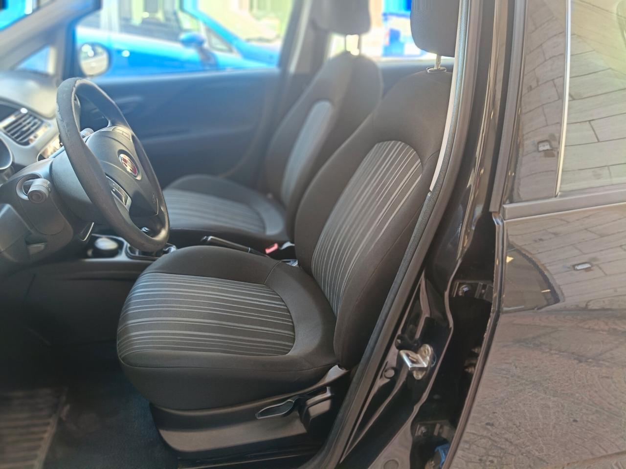 FIAT PUNTO EVO 1.2 5PORTE-NEOPATENTATI-Euro4990-