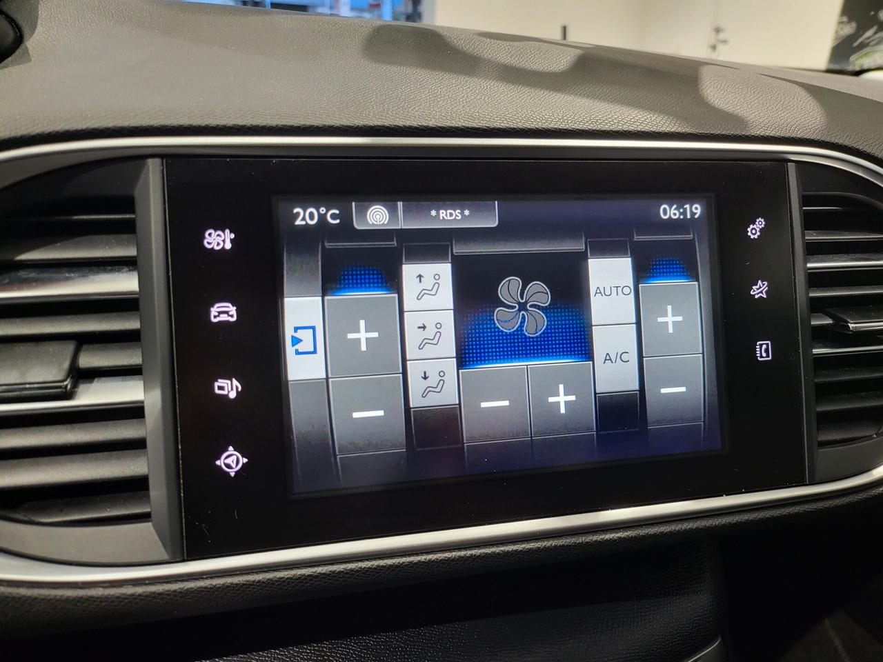 Peugeot 308 - 2016 1.6 BlueHDi 100 Cv SW