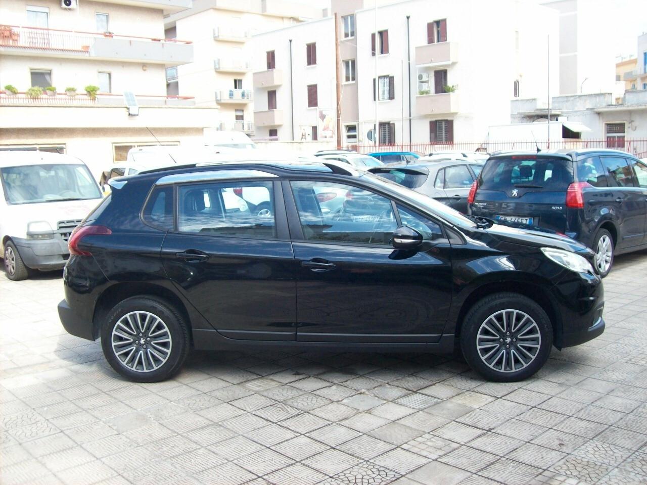 Peugeot 2008 1.2 PureTech 82CV Business