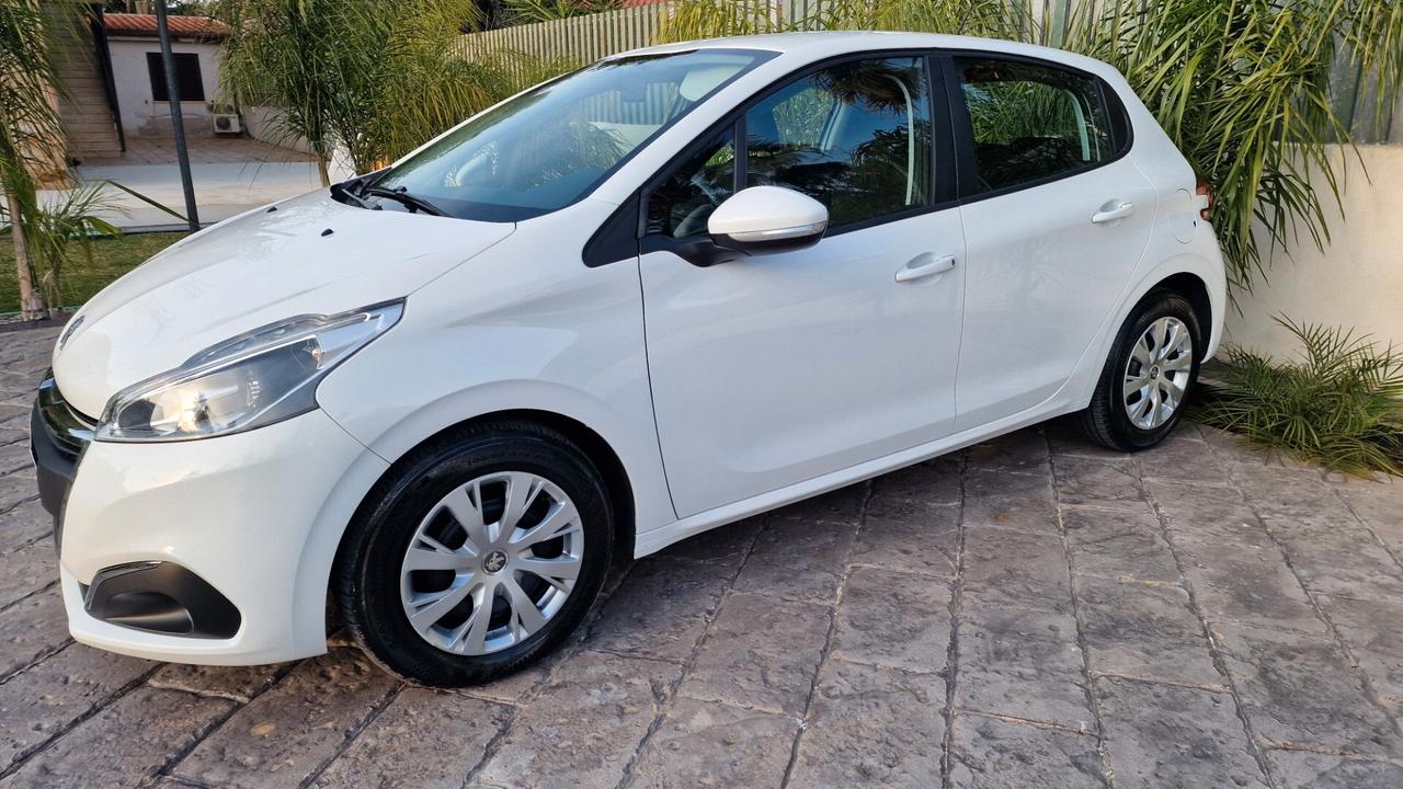 Peugeot 208 1.5 diesel 75 CV- 5 porte Allure