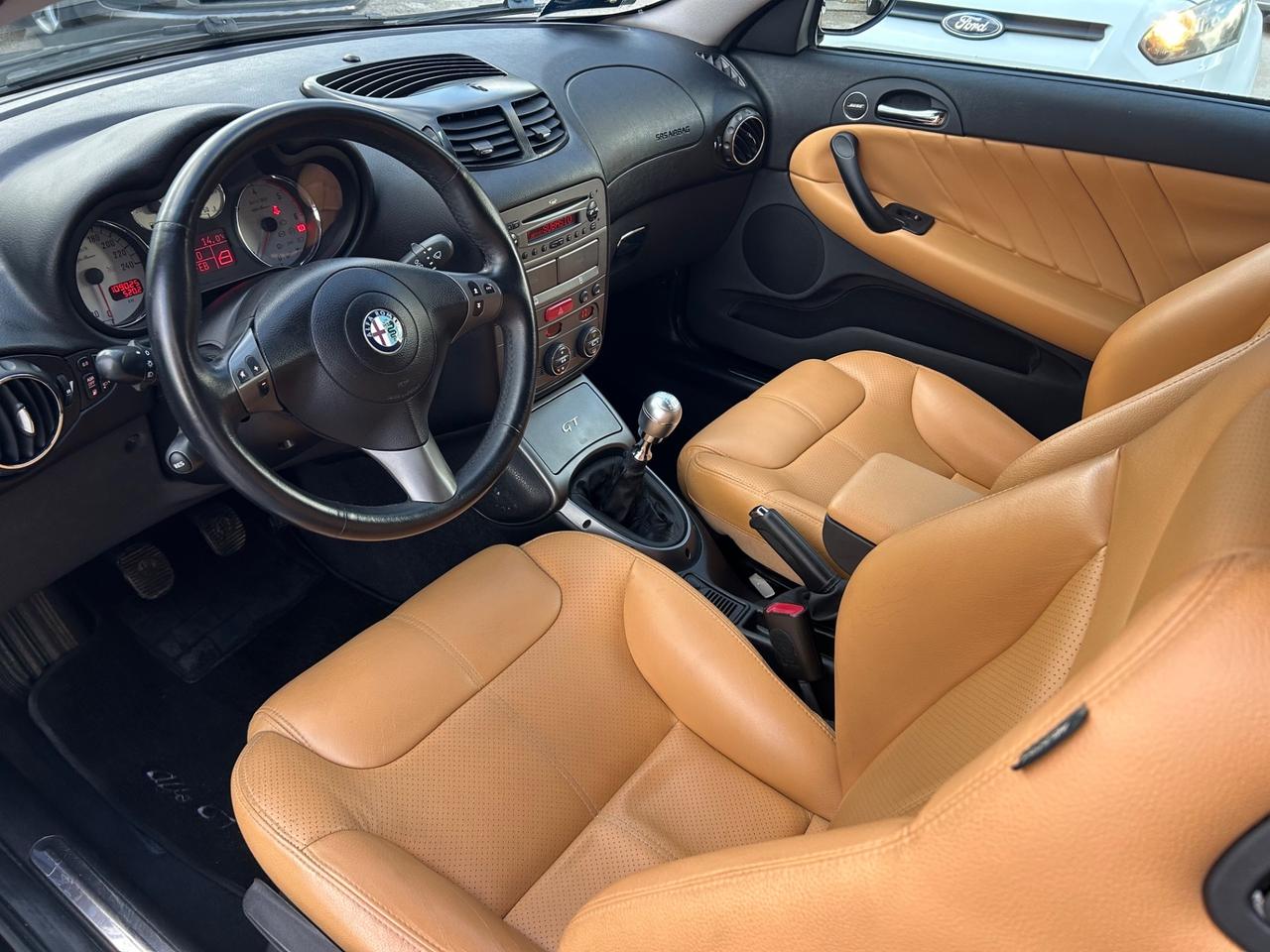 Alfa Romeo GT 1.9 MJT 16V Luxury 100000km