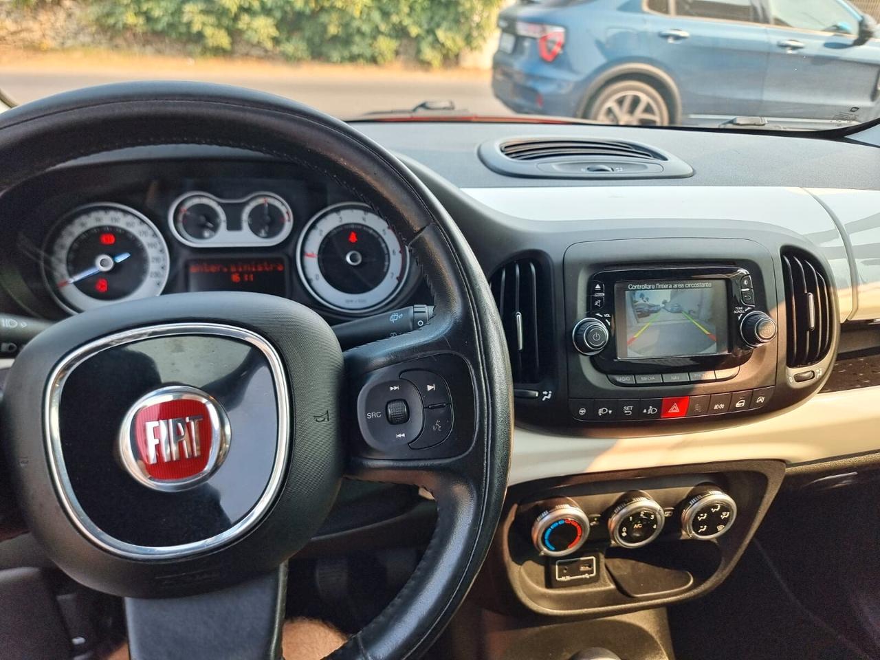 Fiat 500L 1.6 Multijet 120 CV Lounge Autocarro n1