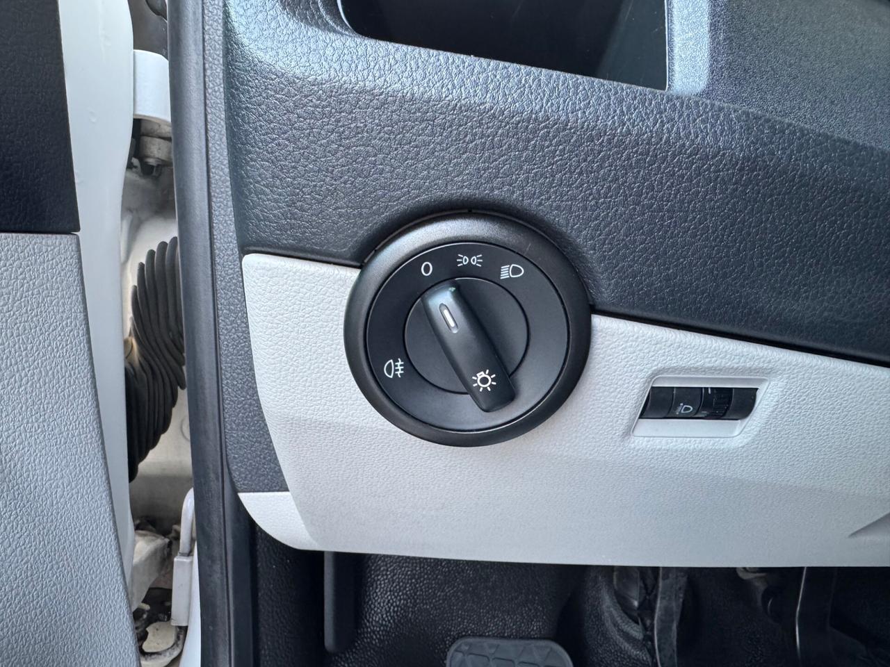 Volkswagen Transporter 2.0 TDI L2 GARANZIA 24 MESI