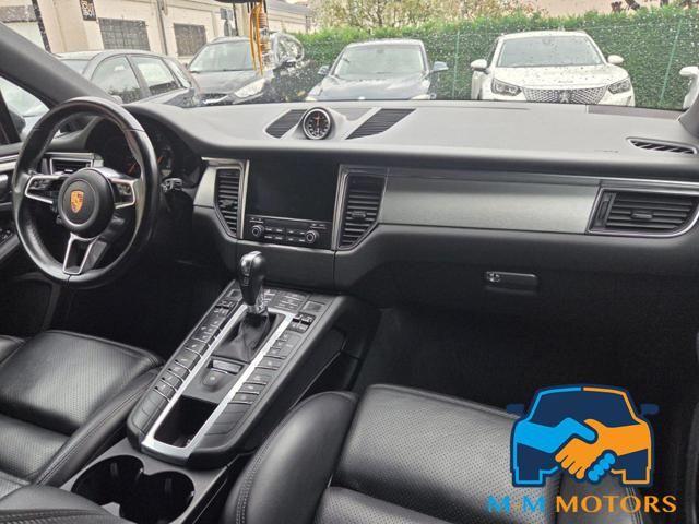 PORSCHE Macan 2.0