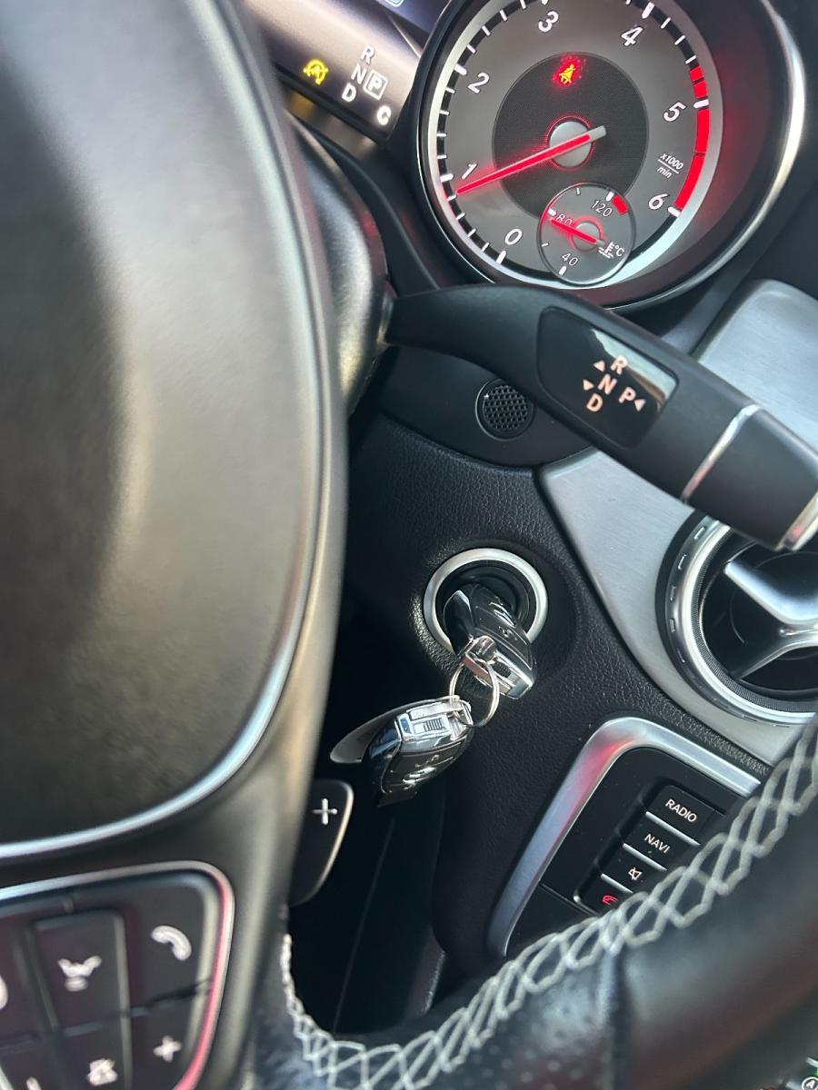 MERCEDES - Classe GLA - GLA 200 d Automatic 4Matic Premium TETTO