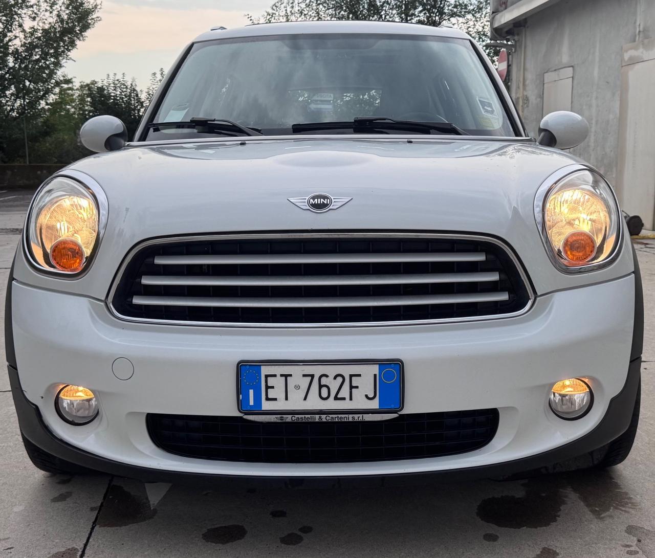 Mini Cooper Countryman benzina cambio automatico con doppio tetto !!!!