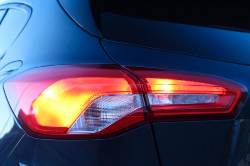 FORD FOCUS 1.5 EcoBlue 120CV ST-LINE *CAMERA *NAVI *LED