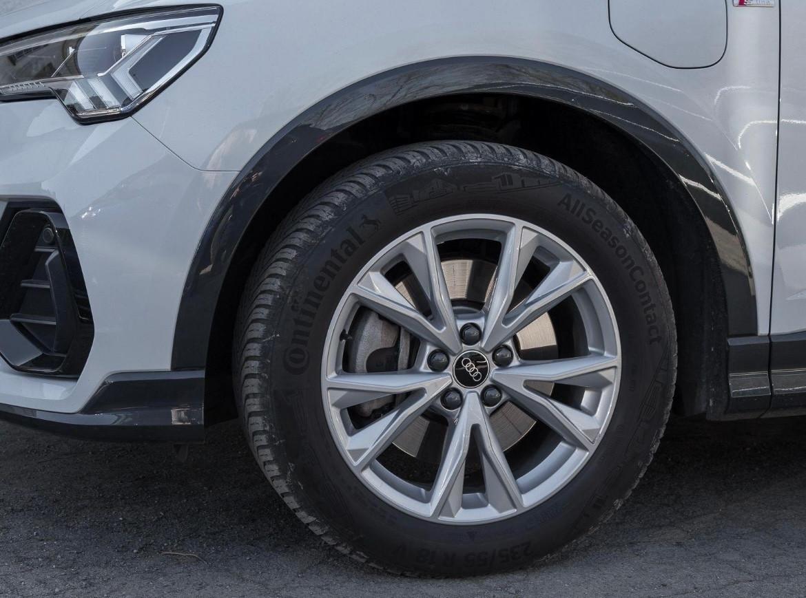 Audi Q3 Sportback 45 TFSIe S LINE