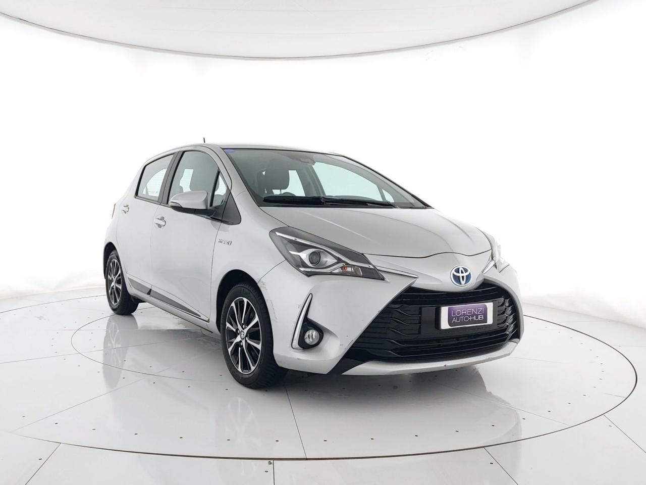 TOYOTA Yaris 5p 1.5h Active NEOPATENTATI+CAMERA