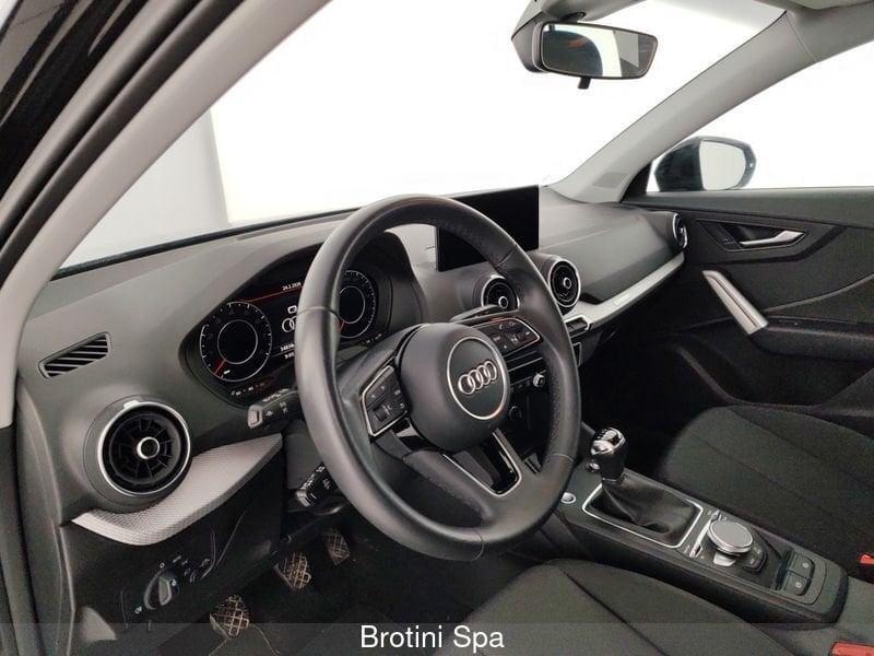 Audi Q2 1.0 30 TFSI BUSINESS ADVANCED
