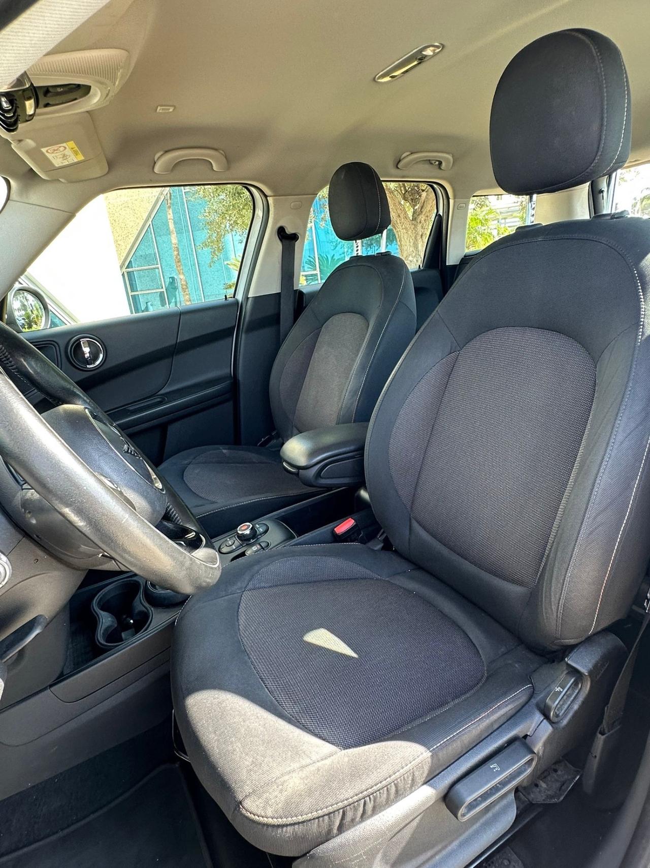 Mini One D Countryman 1.5 possibilità noleggio no scoring