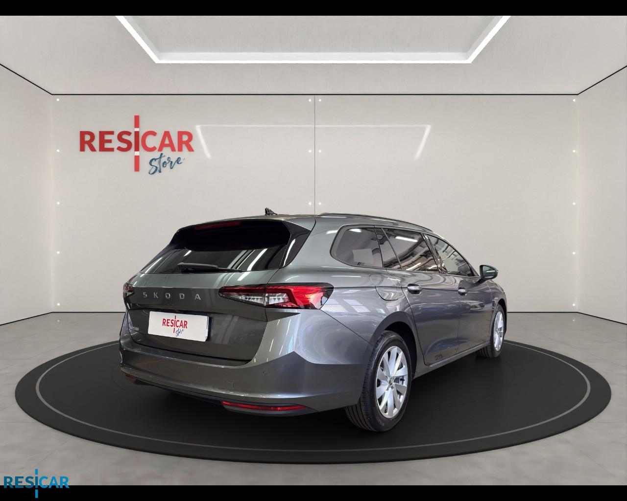 Skoda Superb Wagon 2.0 tdi Selection 150cv dsg, IVA ESPOSTA