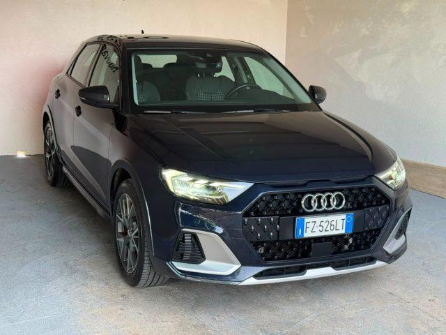 AUDI A1 citycarver 30 TFSI
