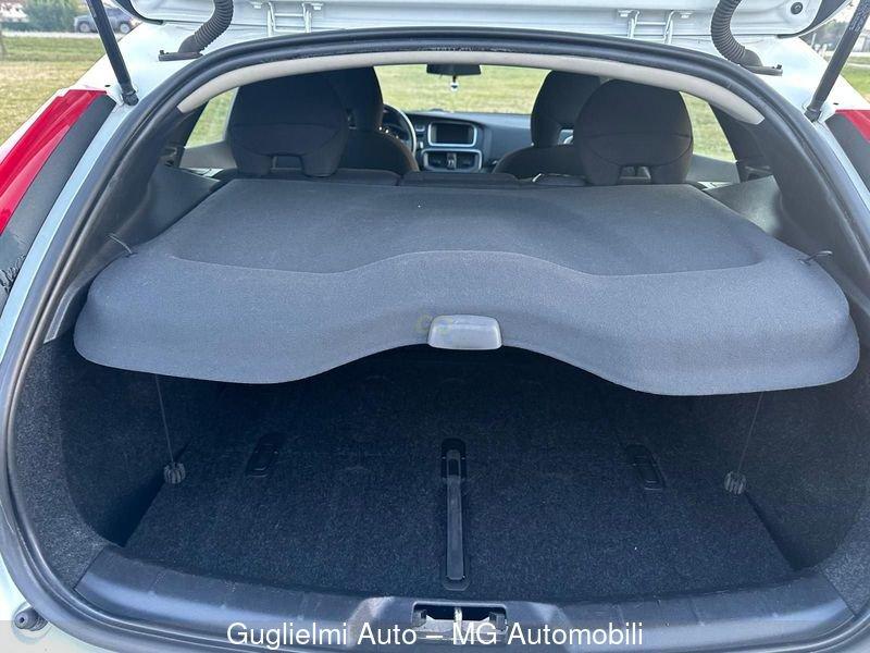 Volvo V40 Cross Country D2 Geartronic Momentum