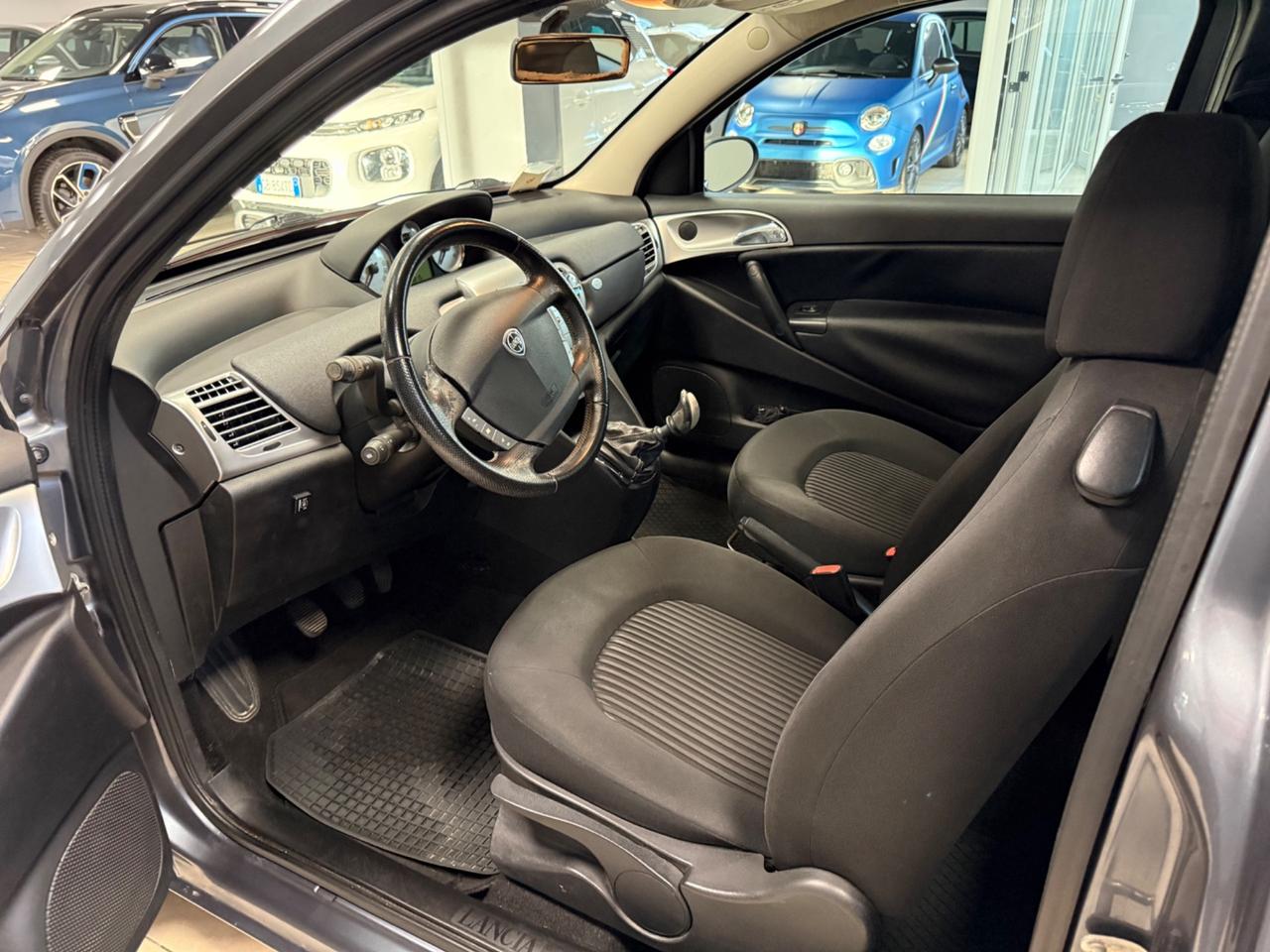 Lancia Ypsilon 1.4 Platino Ecochic GPL