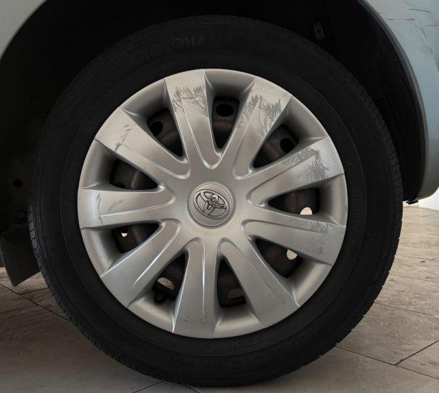 TOYOTA Yaris 1.3 5 porte M-MT SOL