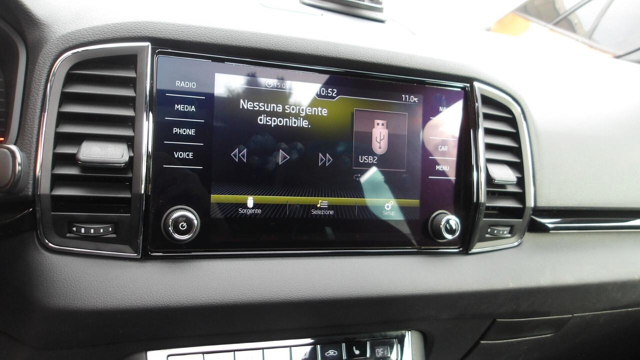 SKODA KAROQ 1.6 DIESEL-AUTO-RETROC-PREZZO PROMO!