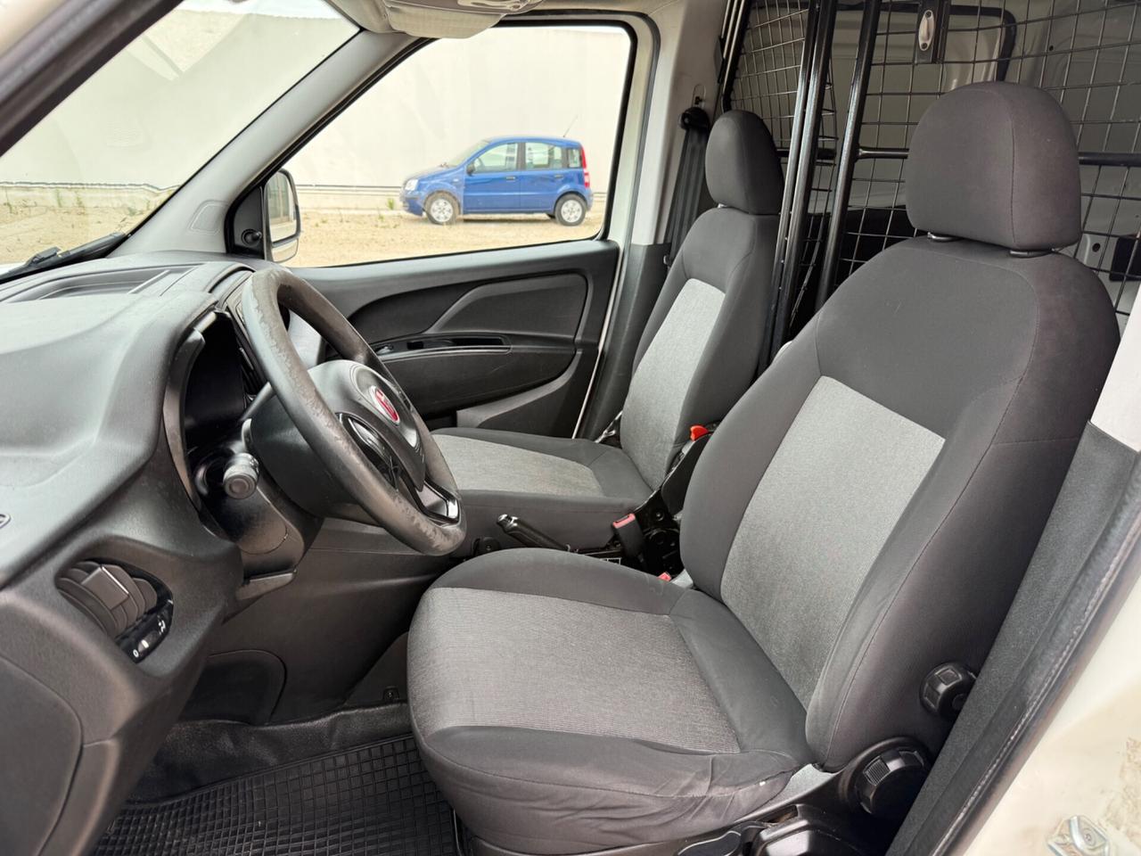 FIAT DOBLÒ MAXI 1.6 MJT 105cv Cargo MAXI Lamier 2 posti Autocarro IVA ESPOSTA