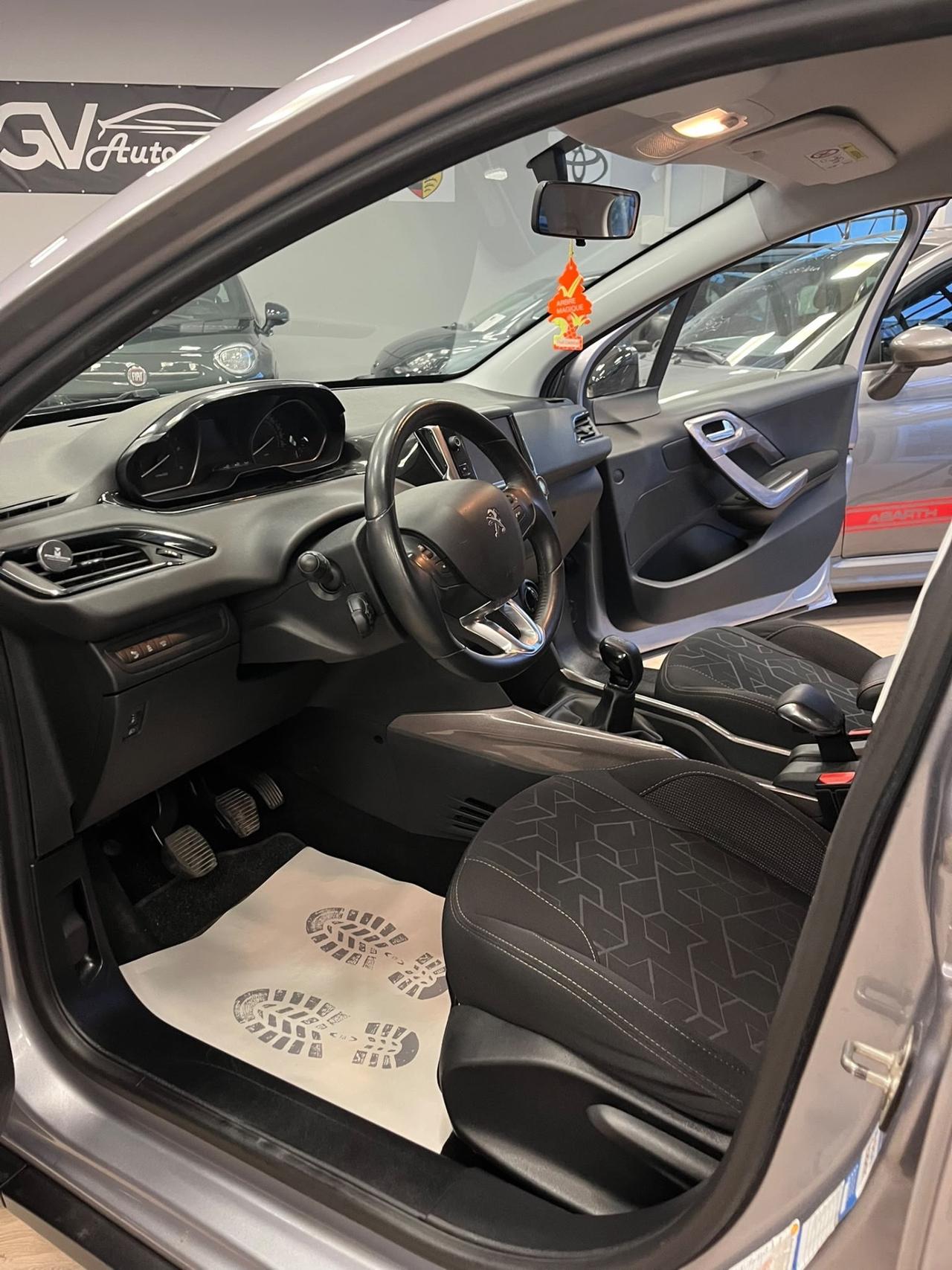 Peugeot 2008 BlueHDi 47.000 km
