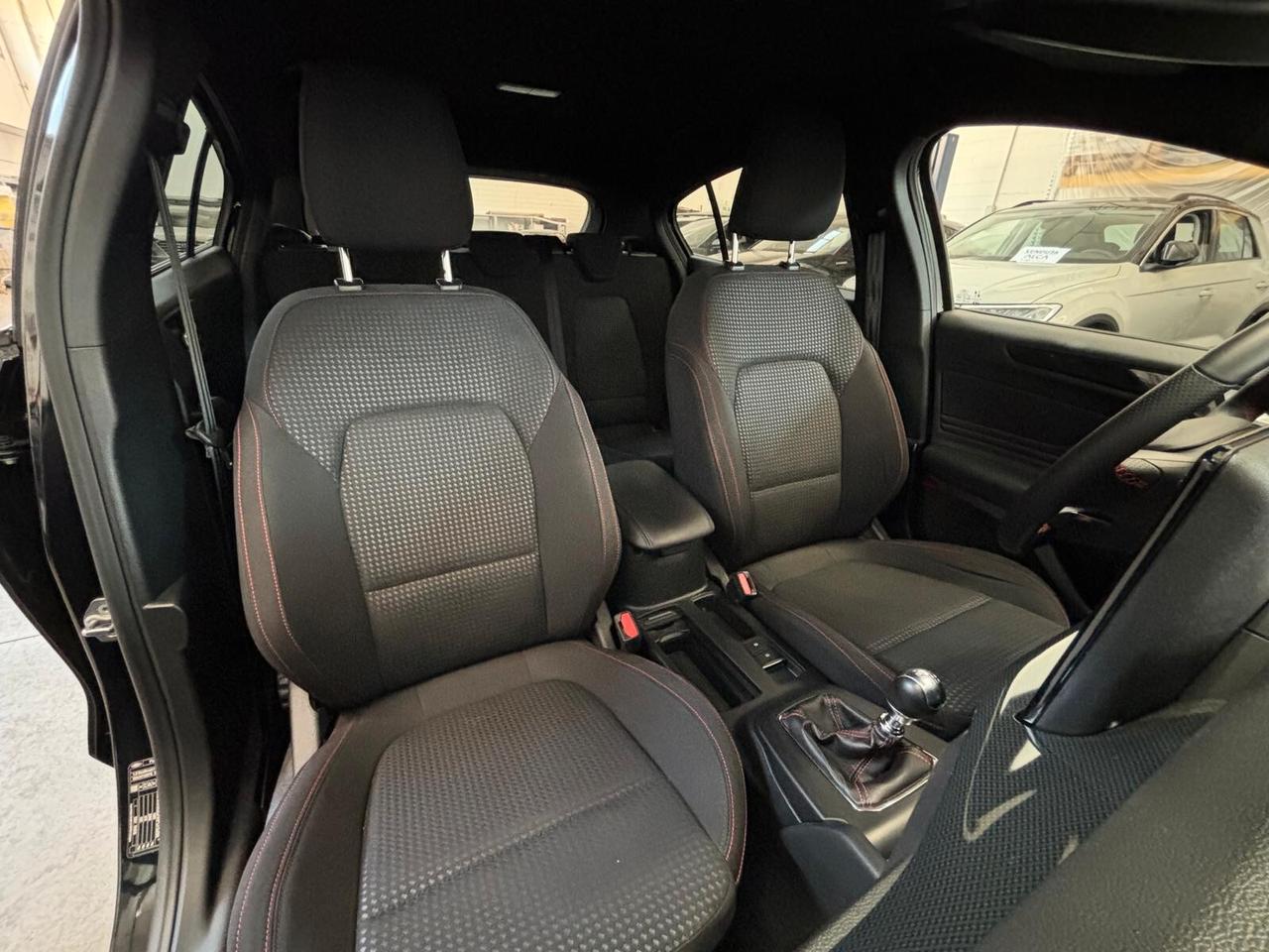 Ford Focus 1.0 EcoBoost Hybrid 125 CV 5p. ST-Line