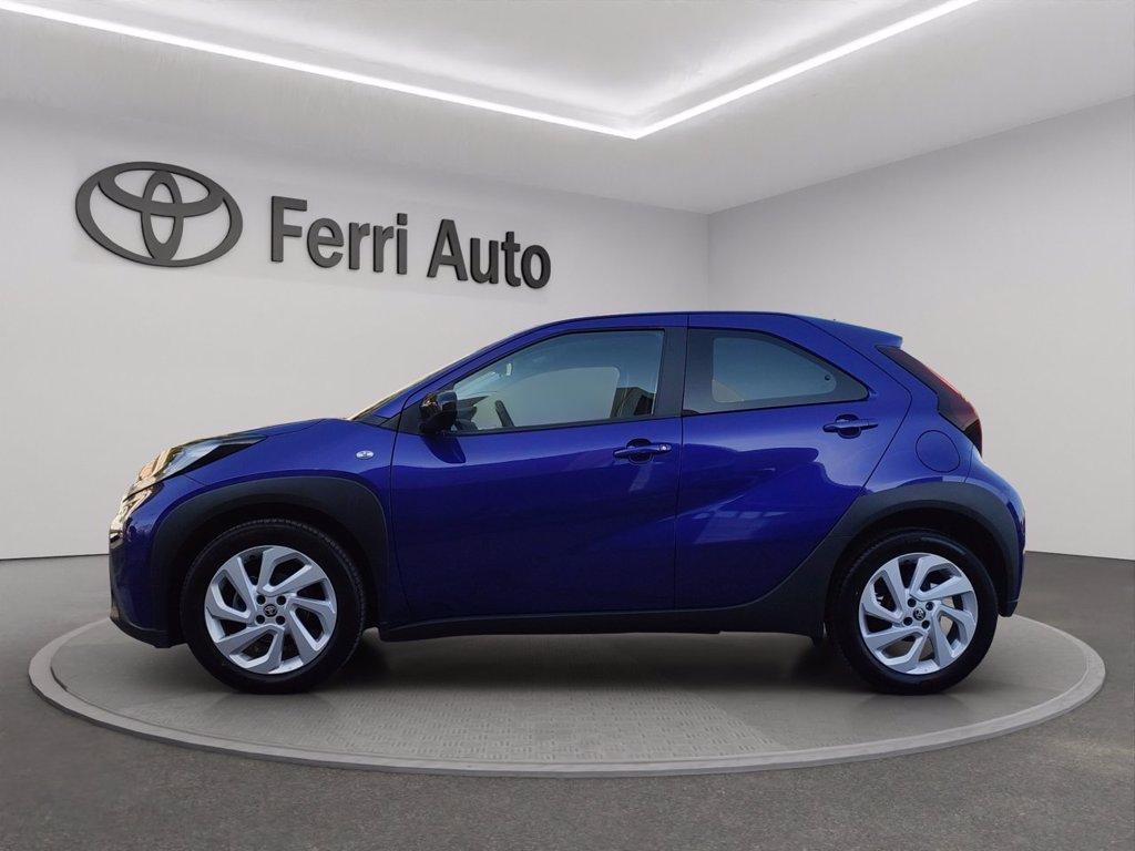 TOYOTA Aygo x 1.0 active 72cv del 2023