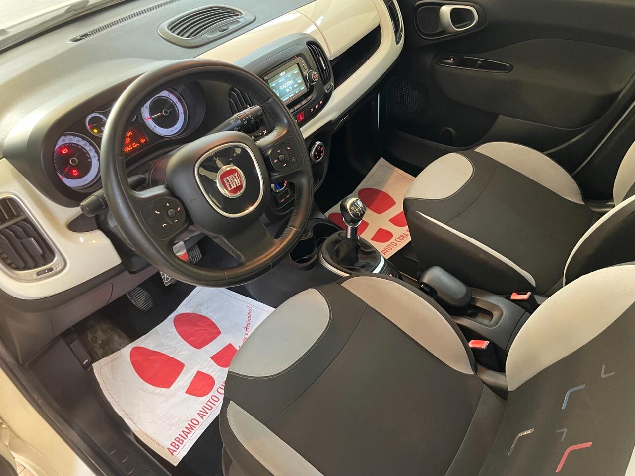 Fiat 500L 1.6 120 CV MJT Lounge FULL 136.000 KM! TAGLIANDATA NEOPATENTATI