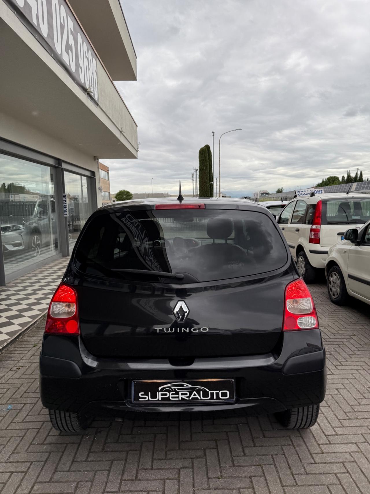 Renault Twingo 1.2 16V INITIALE