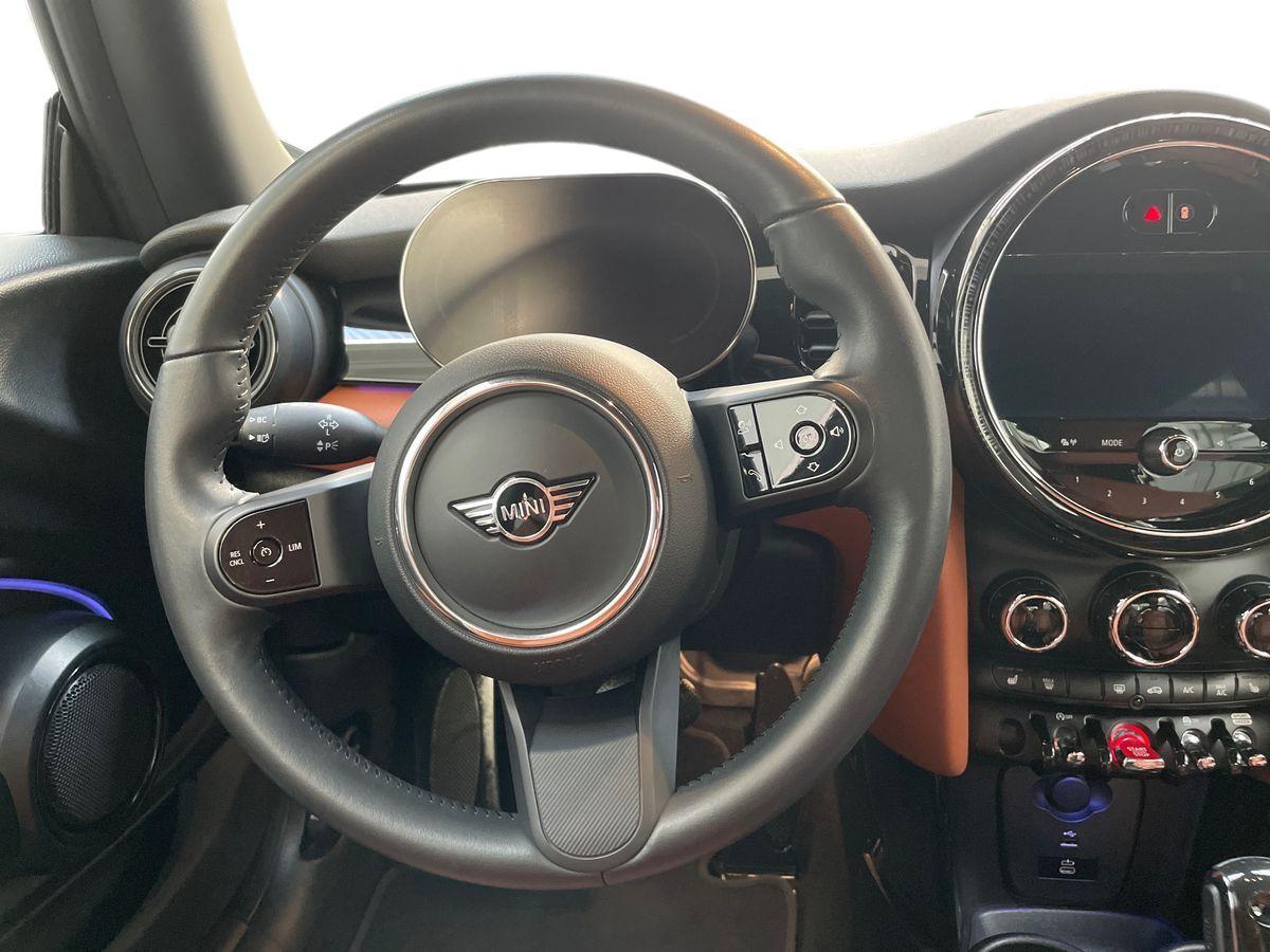 MINI Mini IV F56 2021 3p - Mini 3p 1.5 Cooper Yours Premium Plus Package auto