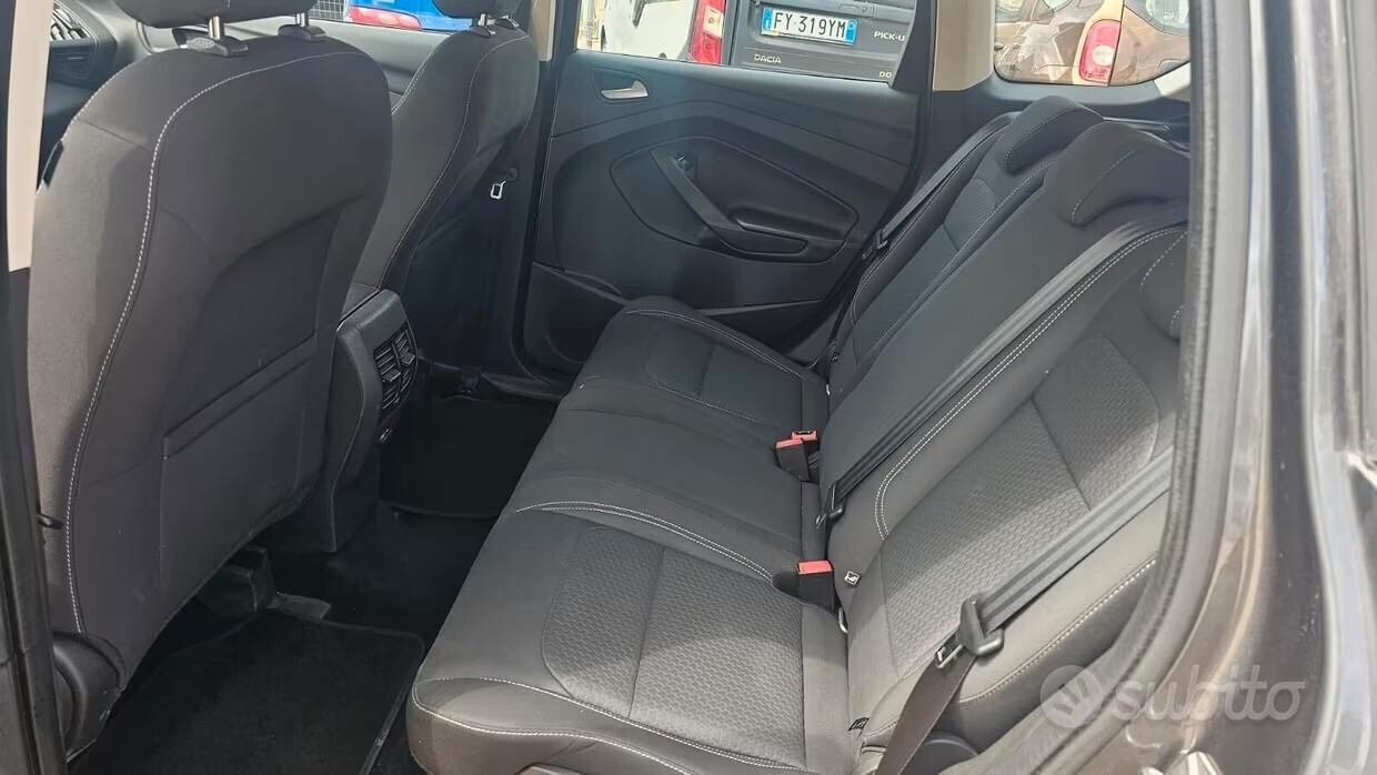 FORD KUGA 2.0 TDCI 150CV 5P SUV 2018 PSHIFT SeS AWD BUSINESS E6 CAMBIO AUTOMATICO € 9.900,00