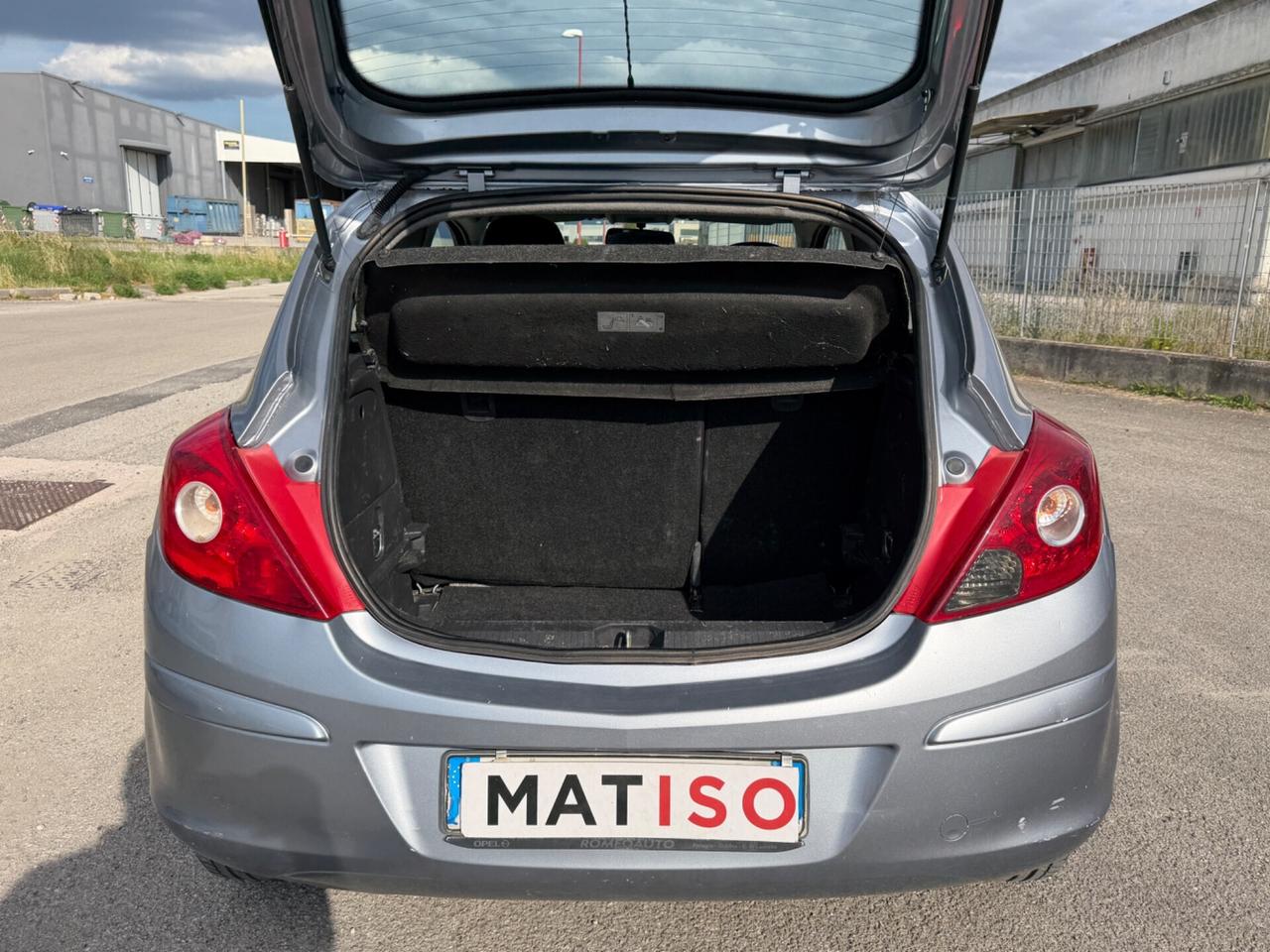 Opel Corsa 1.2 3 porte