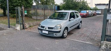 Renault Clio 1.2 cat neopatentati benzina