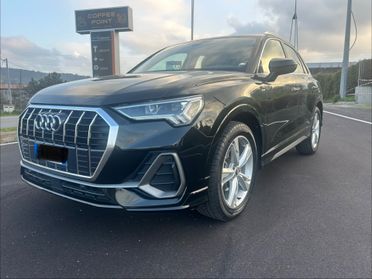 Audi Q3 35 TDI S tronic line tetto