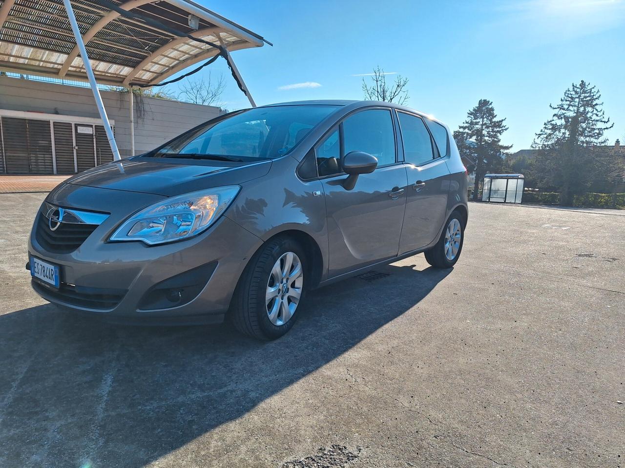 Opel Meriva 1.3 CDTI 95CV NEOPATENTATI