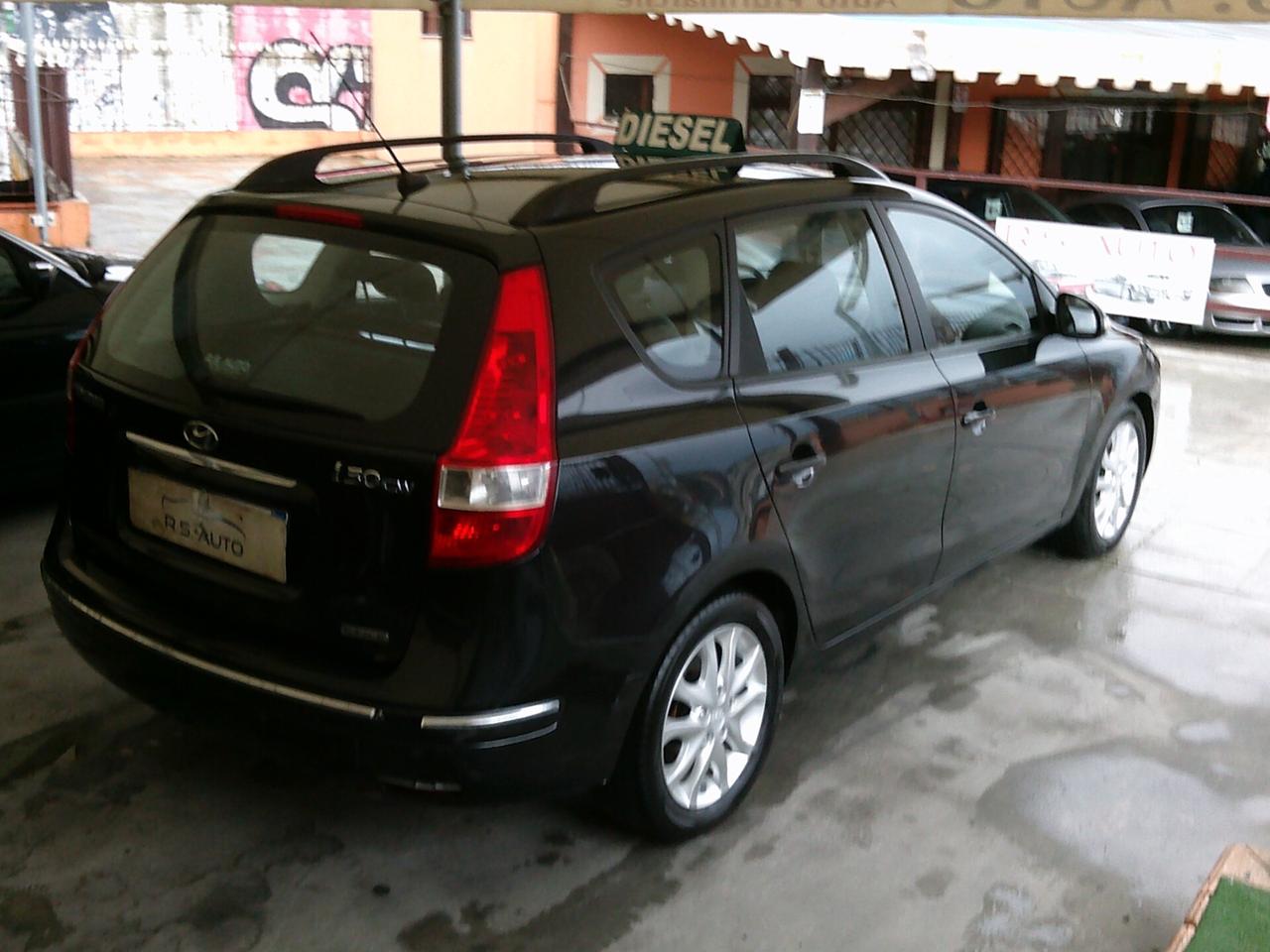 Hyundai i30 SW 1.6 CRDi 115CV FULL09