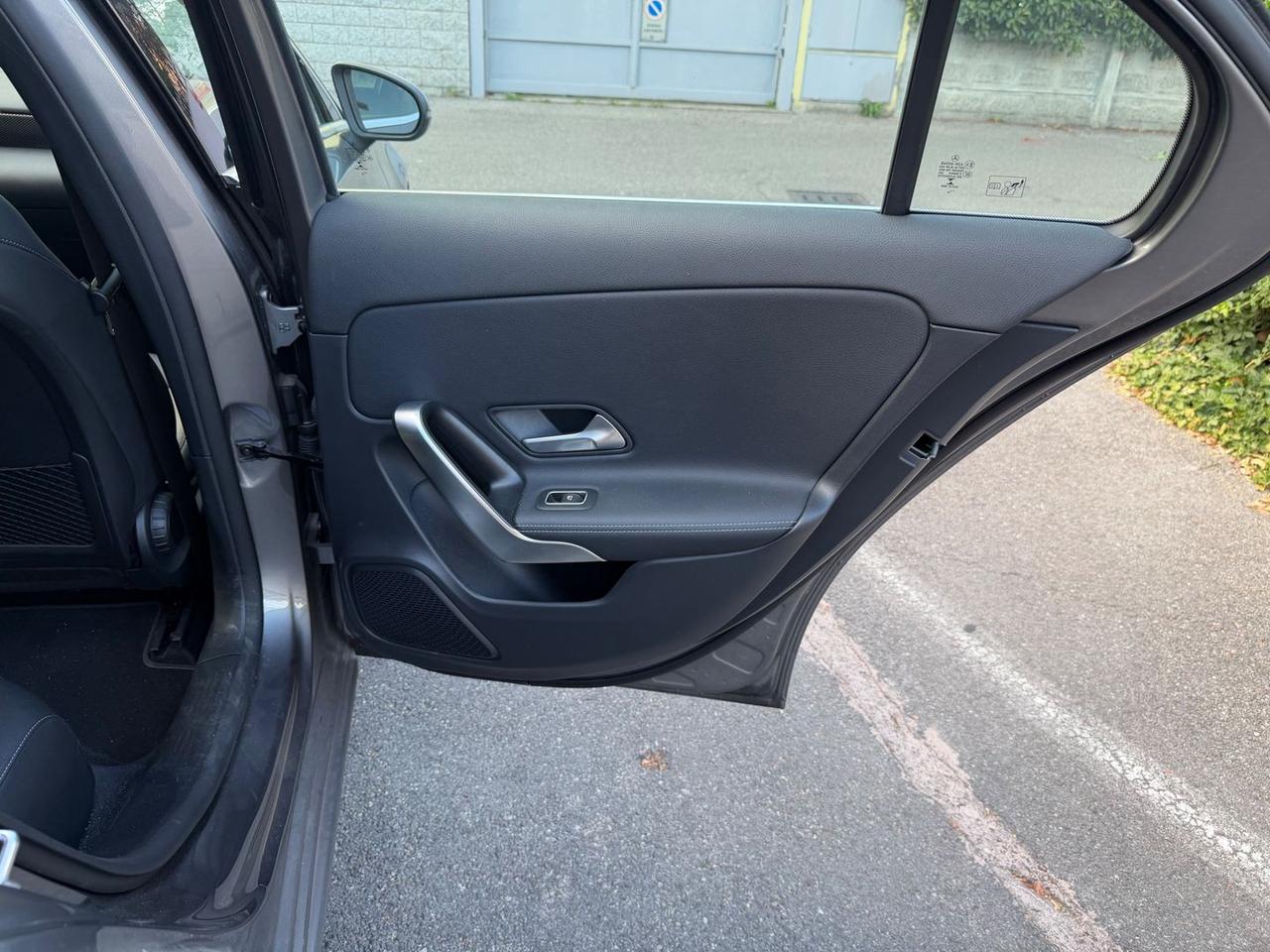 Mercedes-Benz A 180 Sport #11425