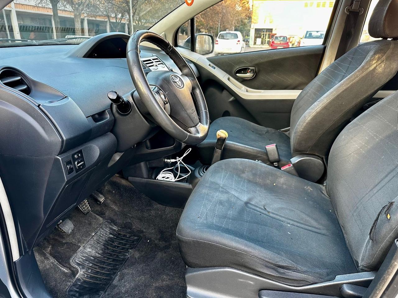 Toyota Yaris 1.4 D-4D DPF 5 porte