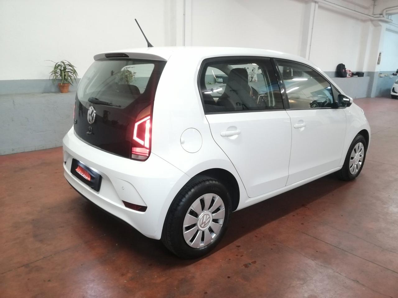 Volkswagen up! 1.0 5p. move up!