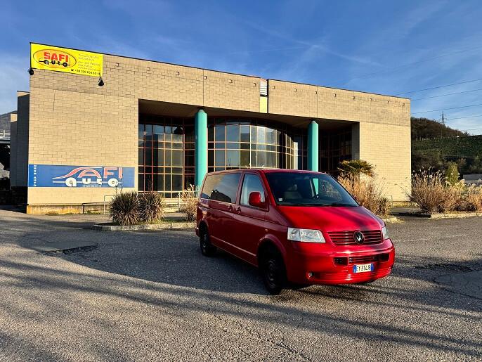 Volkswagen Transporter 2.5 TDI/130CV PC Kombi