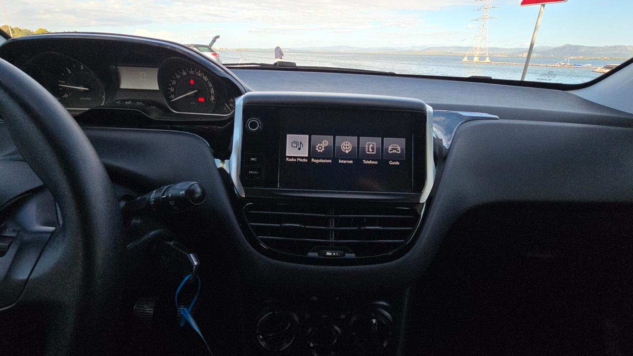 Peugeot 208 / 2017 5P BERLINA MIX BLUEHDI 75CV