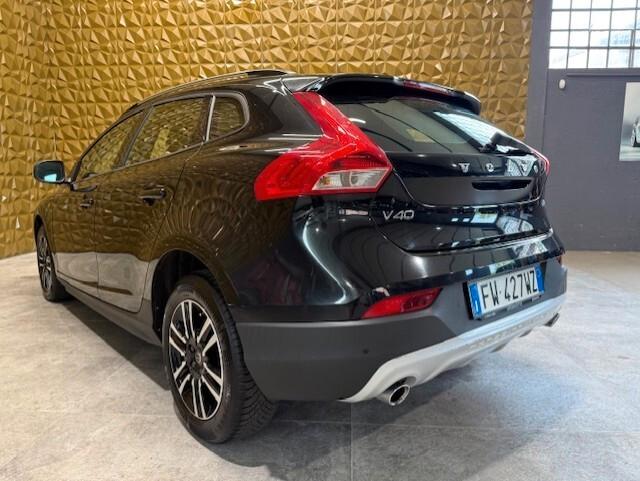 Volvo V40 Cross Country D2 Style Plus