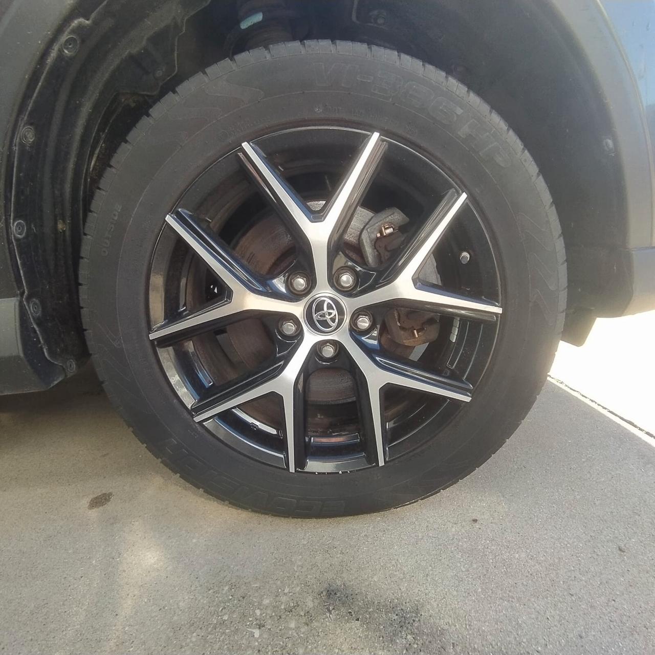 Toyota RAV 4 RAV4 2.0 D-4D 2WD Business