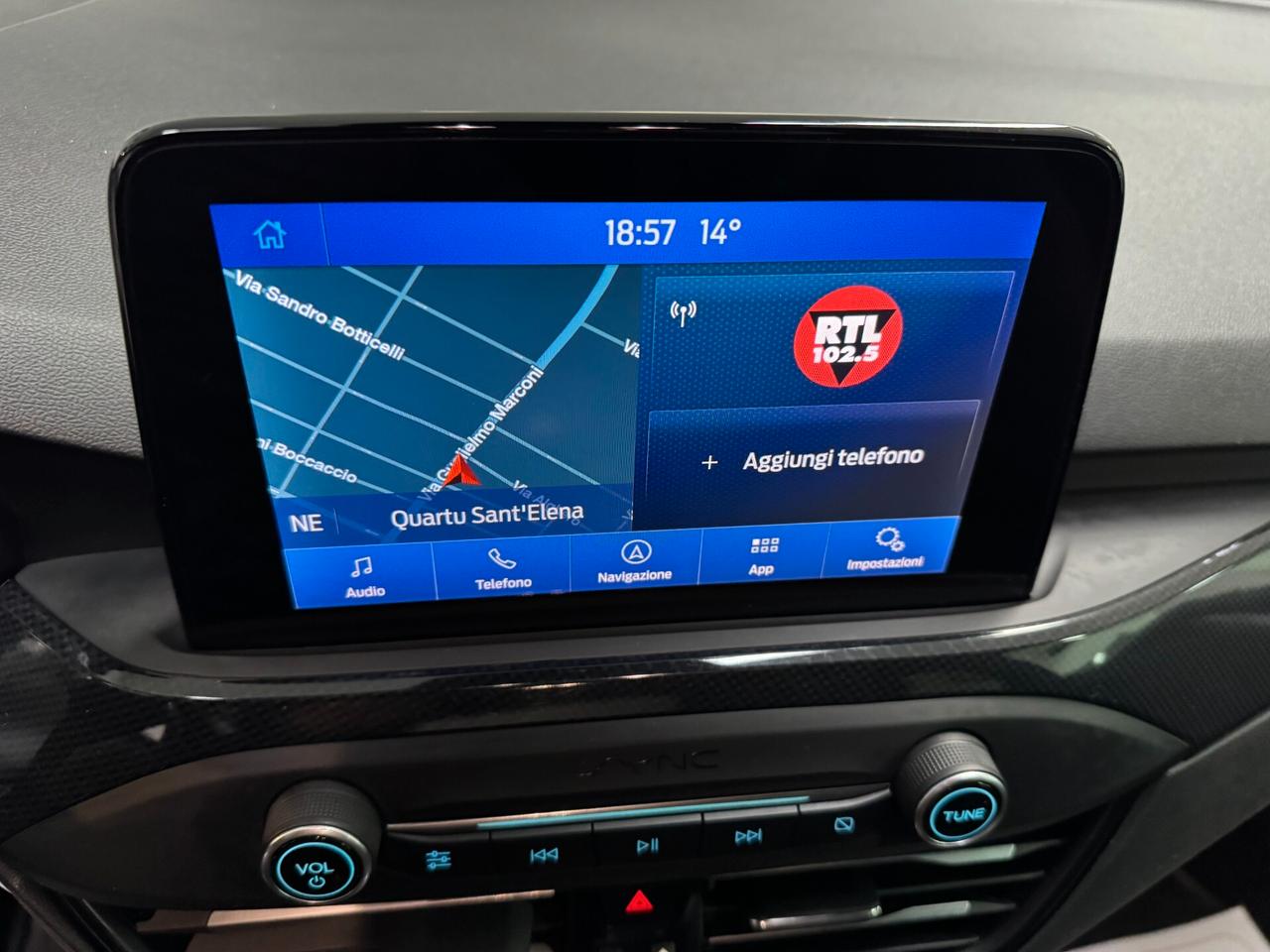 Ford Focus "ST Line" / 1.5 TDCi 120 CV / 2019