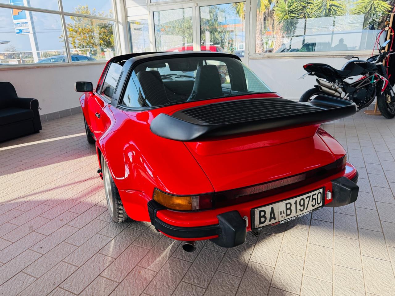 Porsche 911 TARGA*CABRIOLET*2.2*155 CV*RESTAURATA*
