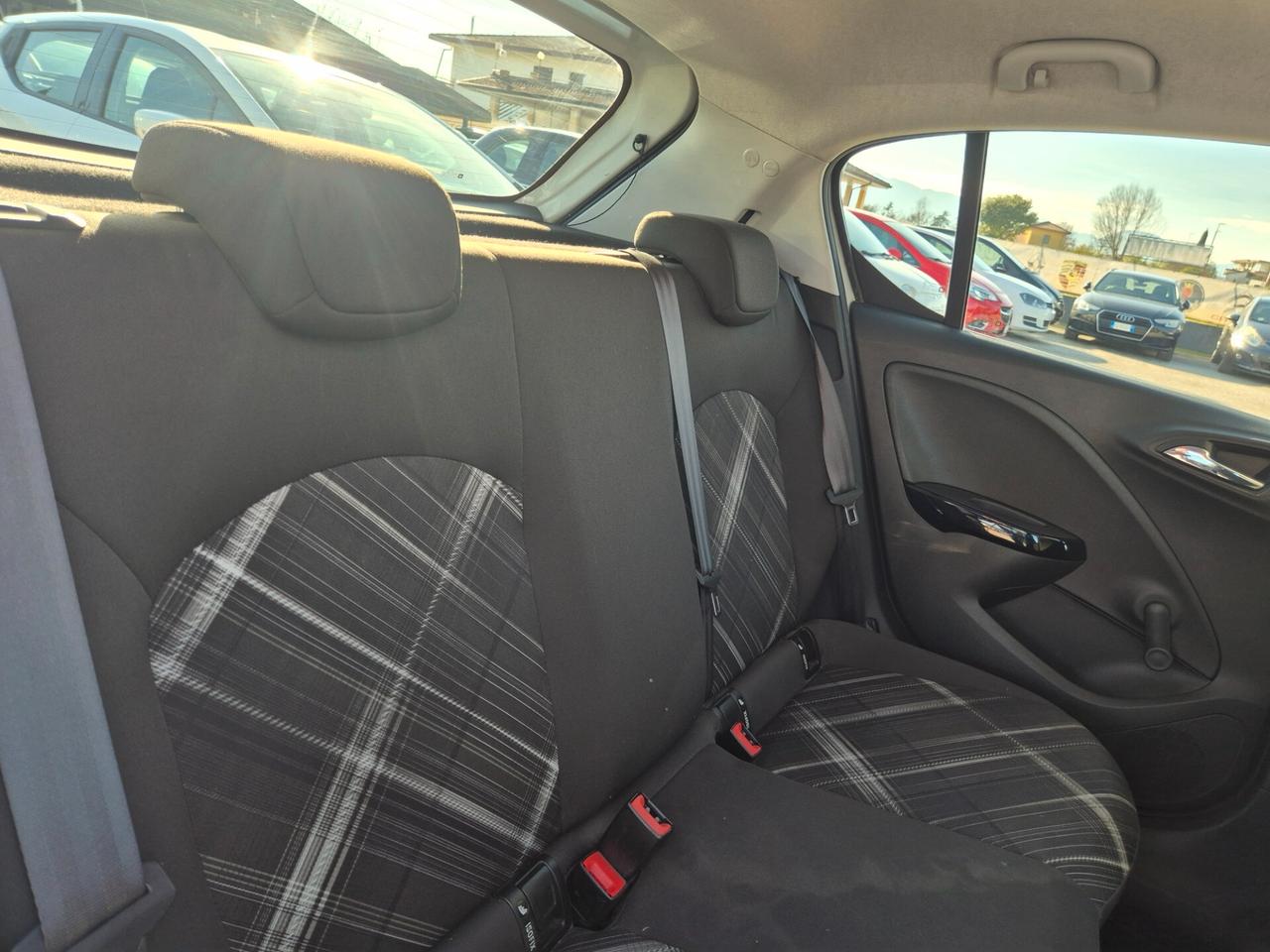 Opel Corsa 1.2 5 porte Sport 2015